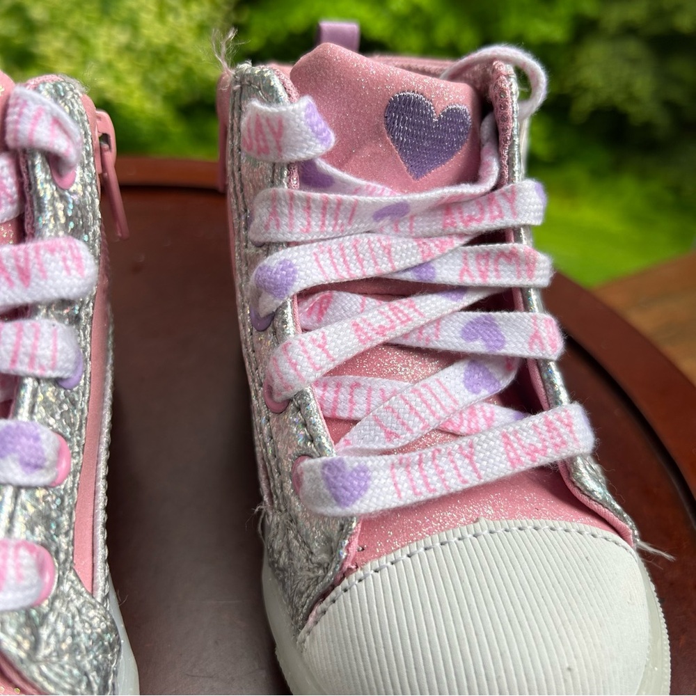 Butterfly Wing Sneakers | Toddler Girl Size 7 | Pink Glitter High-Top Shoes 🦋 - Picture 6 of 7